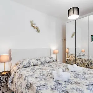 Appartamento Pra' Modern & Cozy, Genova